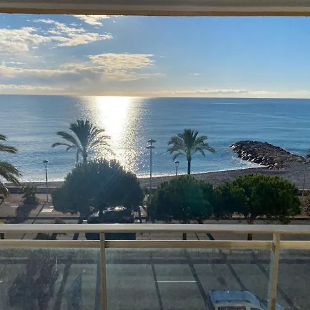 Appartement Lovely 2-Bed Apartment With Sea View Cagnes-sur-Mer